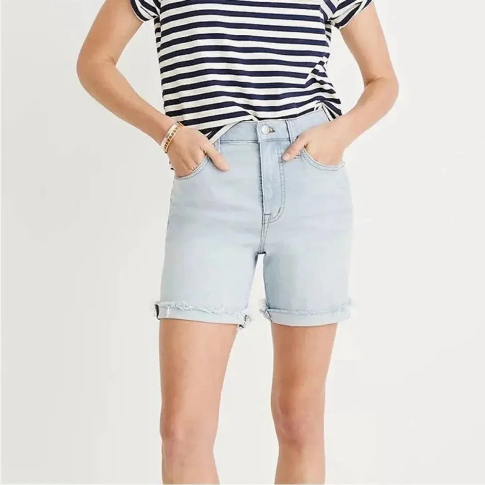 Madewell Women's High-Rise Mid-Length Denim Shorts in Adeline Wash Blue Size 26